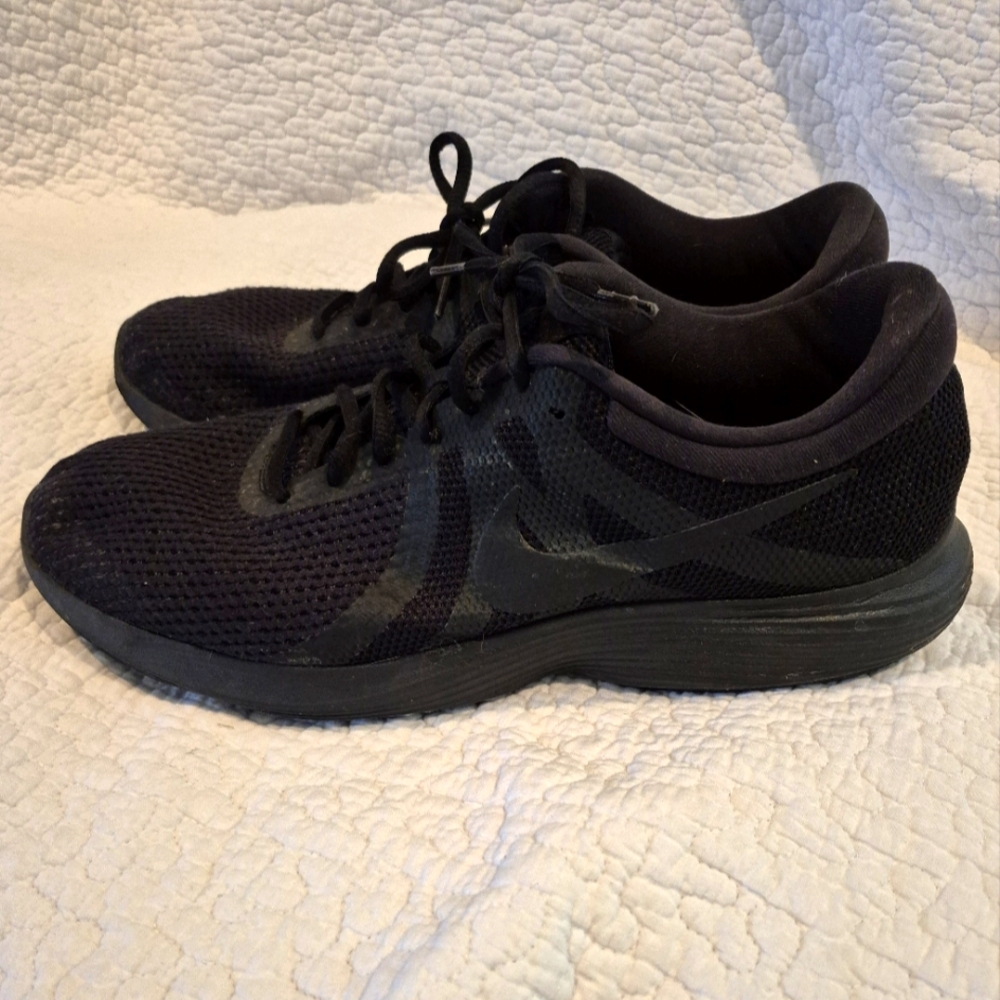 Nike Men's Black Running Shoes
